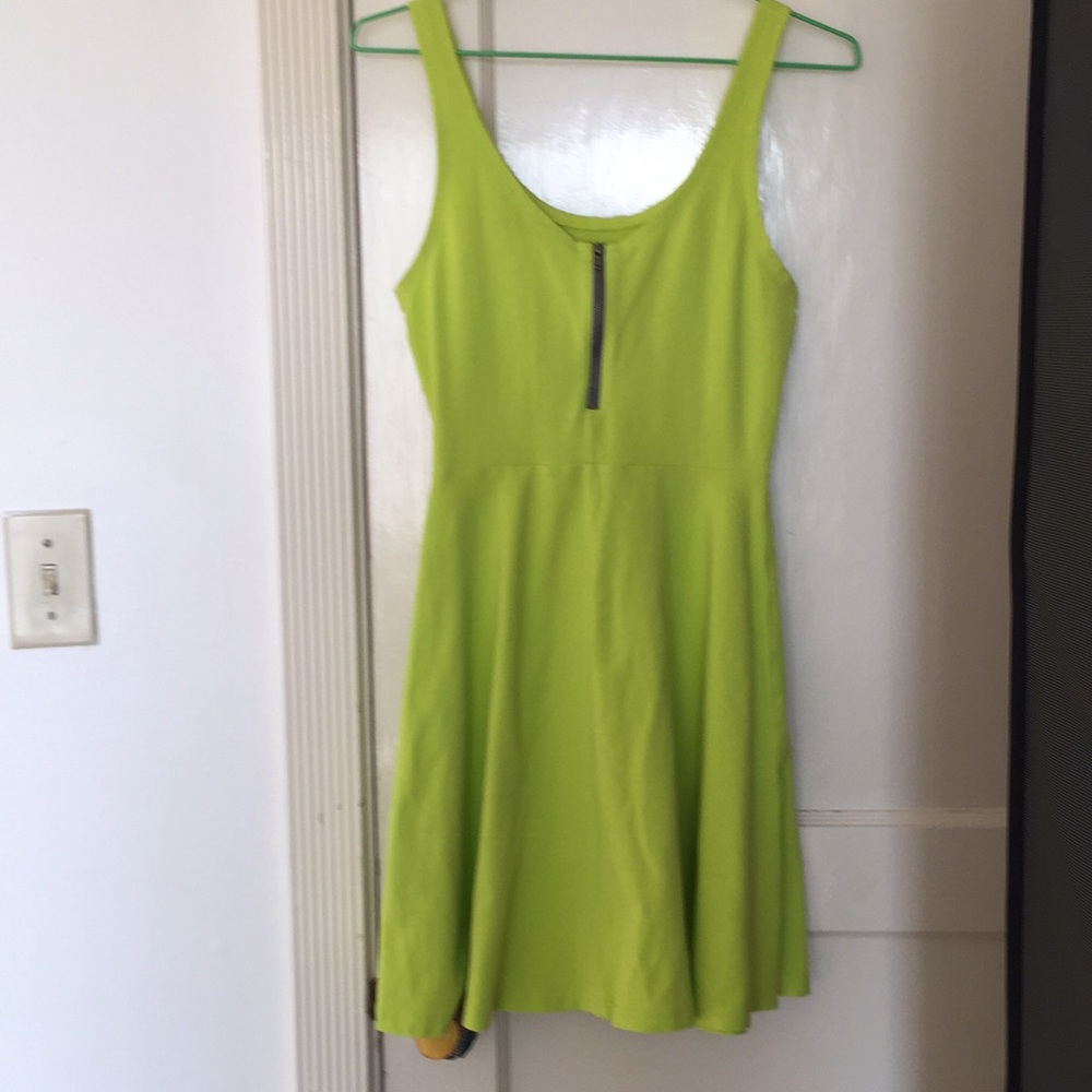 Dress - Picture 2 of 2